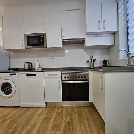 Apartamentos Aptio Oviedo Luaran gambar