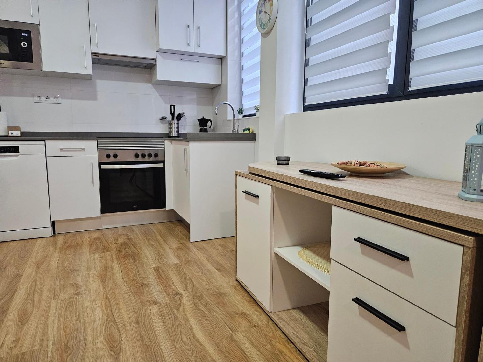 Apartamentos Aptio Oviedo Luaran gambar