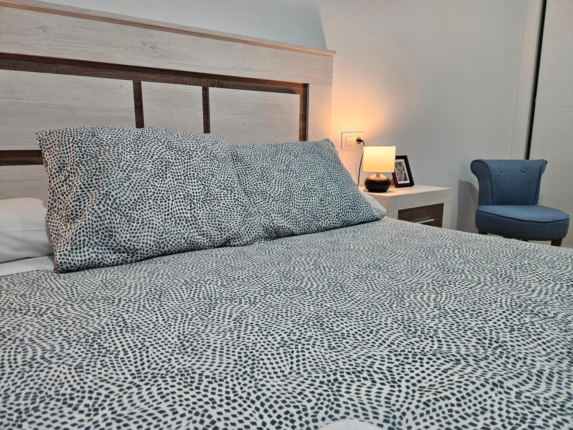 Apartamentos Aptio Oviedo Luaran gambar
