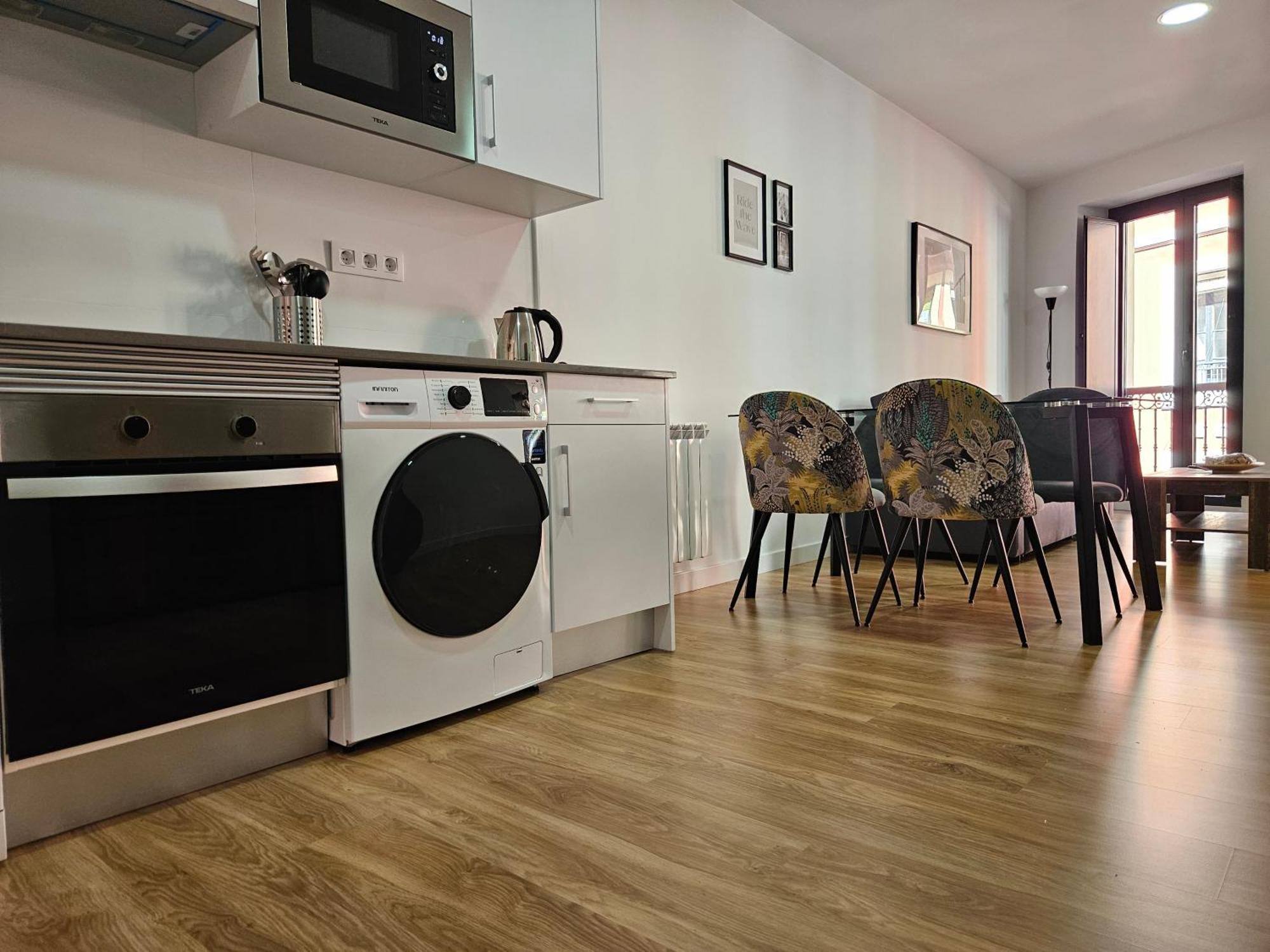 Apartamentos Aptio Oviedo Luaran gambar