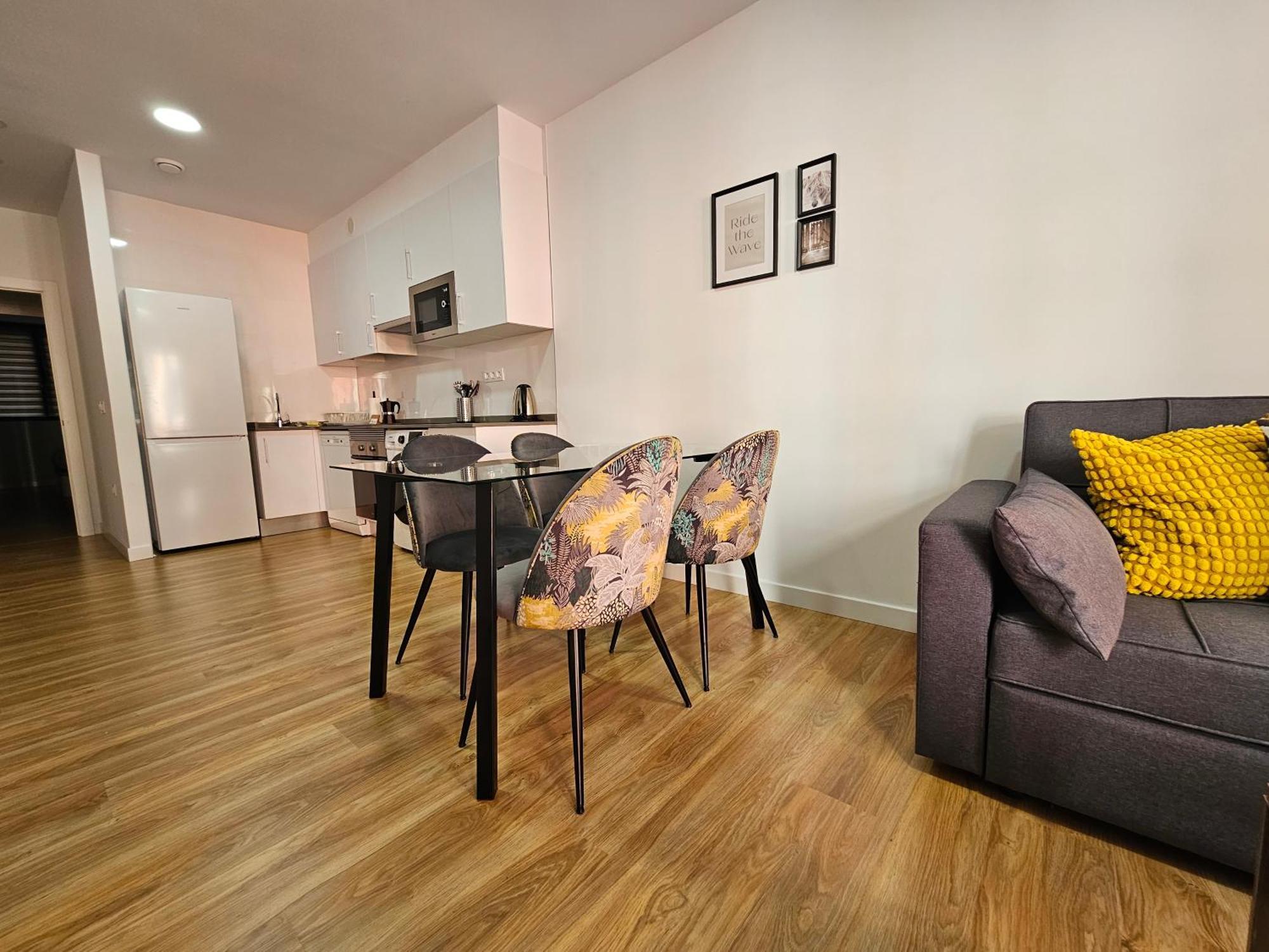 Apartamentos Aptio Oviedo Luaran gambar