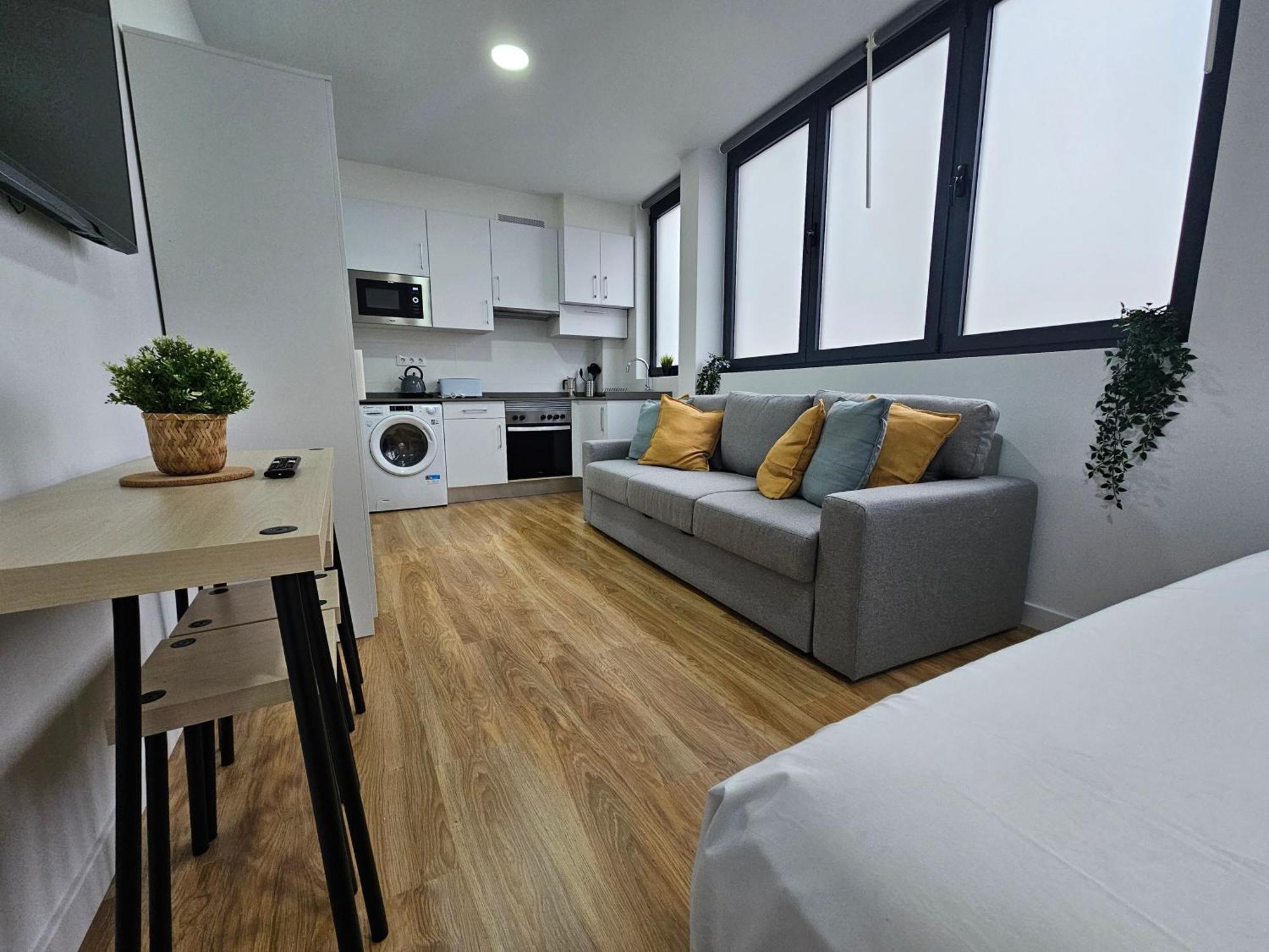 Apartamentos Aptio Oviedo Luaran gambar